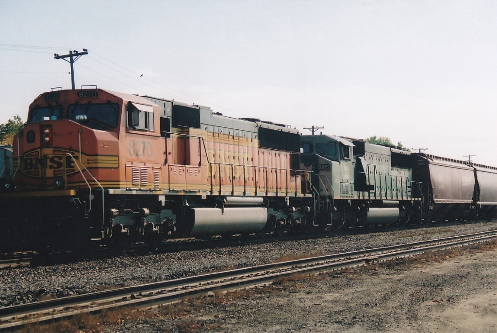 BNSF 8270 East